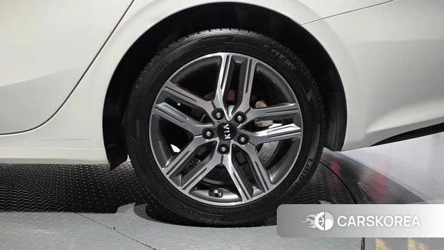 Kia Come New K3 id 4930716 из Кореи 13
