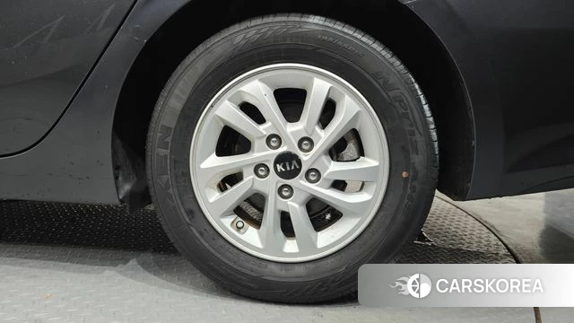 Kia Come New K3 id 4722640 из Кореи 13