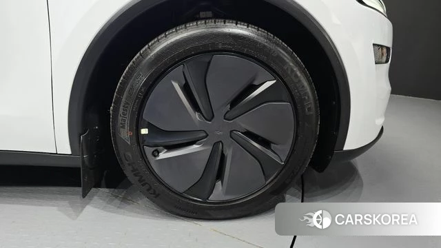 Tesla Model Y id 4336588 из Кореи 13