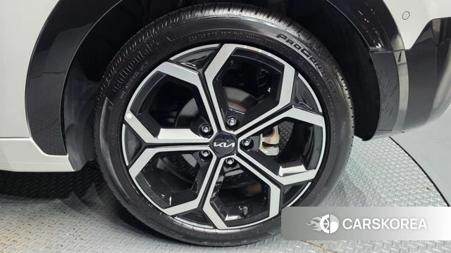 Kia Di Ol Nu Niro id 4730052 из Кореи 13