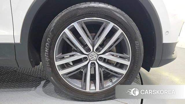 Volkswagen Tiguan Allspace id 4476575 из Кореи 13