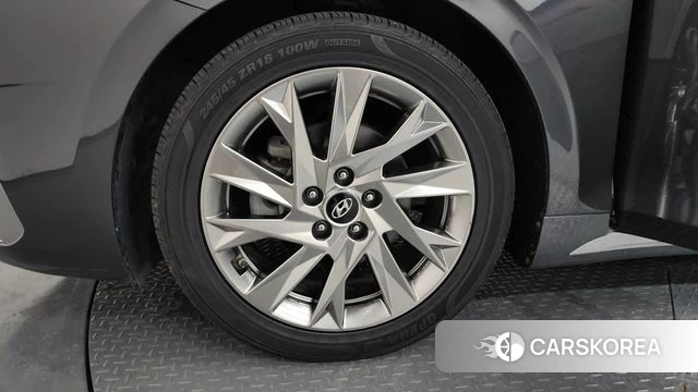 Hyundai The New Grandeur IG Hybrid id 4619923 из Кореи 13