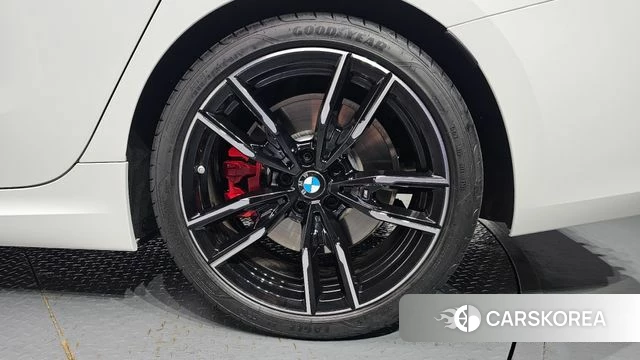 BMW 3 Series (G20) id 4468414 из Кореи 13