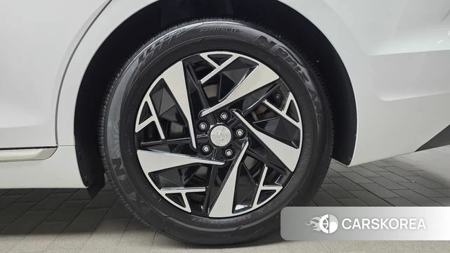 Hyundai The New Grandeur IG Hybrid id 4444068 из Кореи 13