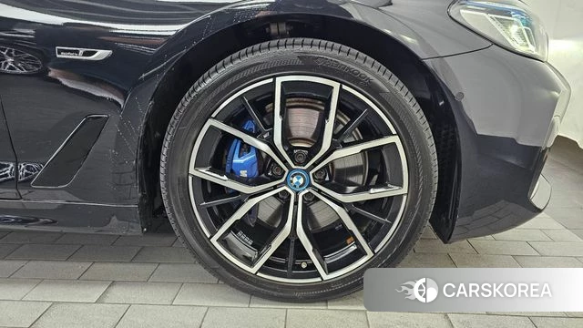 BMW 5 Series (G30) id 4744658 из Кореи 13