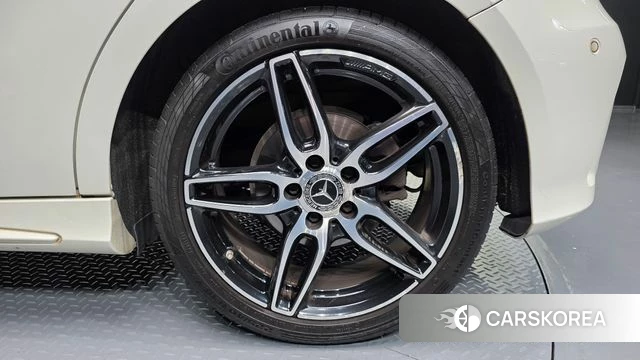 Mercedes-Benz A-Class W176 id 4895482 из Кореи 13