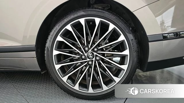 Hyundai Grandeur Hybrid (GN7) id 4421846 из Кореи 13