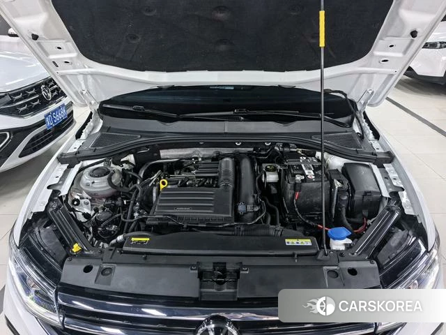 Volkswagen Bora id 4264705 из Китая 13