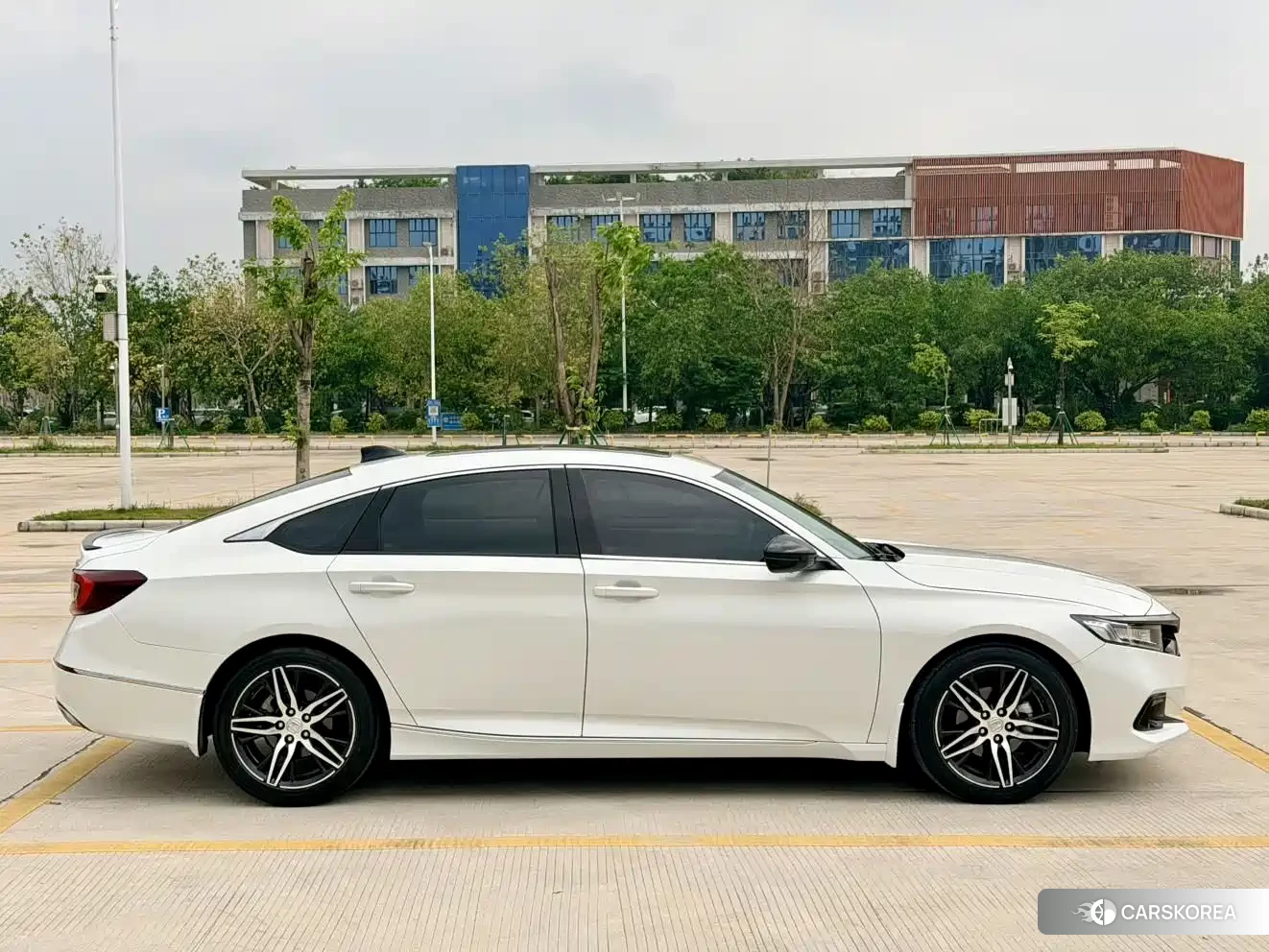 Honda Accord id 4654540 из Китая 13