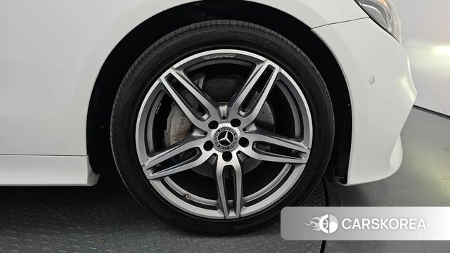 Mercedes-Benz E-Class W213 id 4543305 из Кореи 13