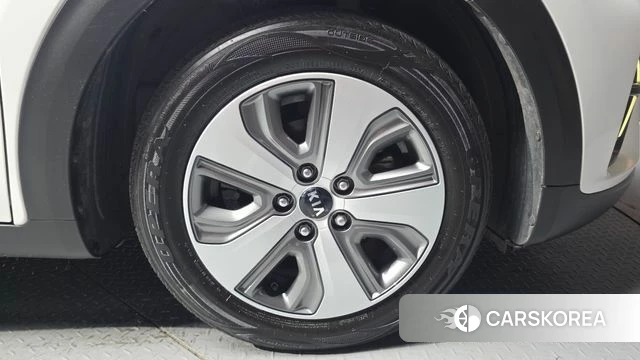 Kia The New Niro id 4614858 из Кореи 13