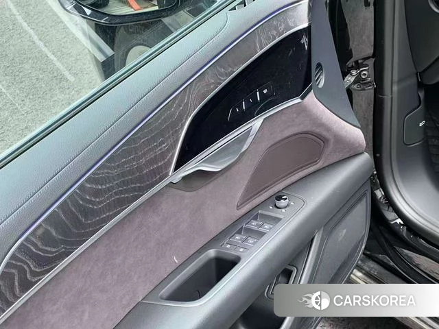 Audi A8 id 4392405 из Китая 13