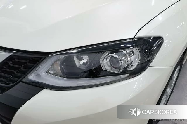Nissan TIIDA id 4262453 из Китая 13