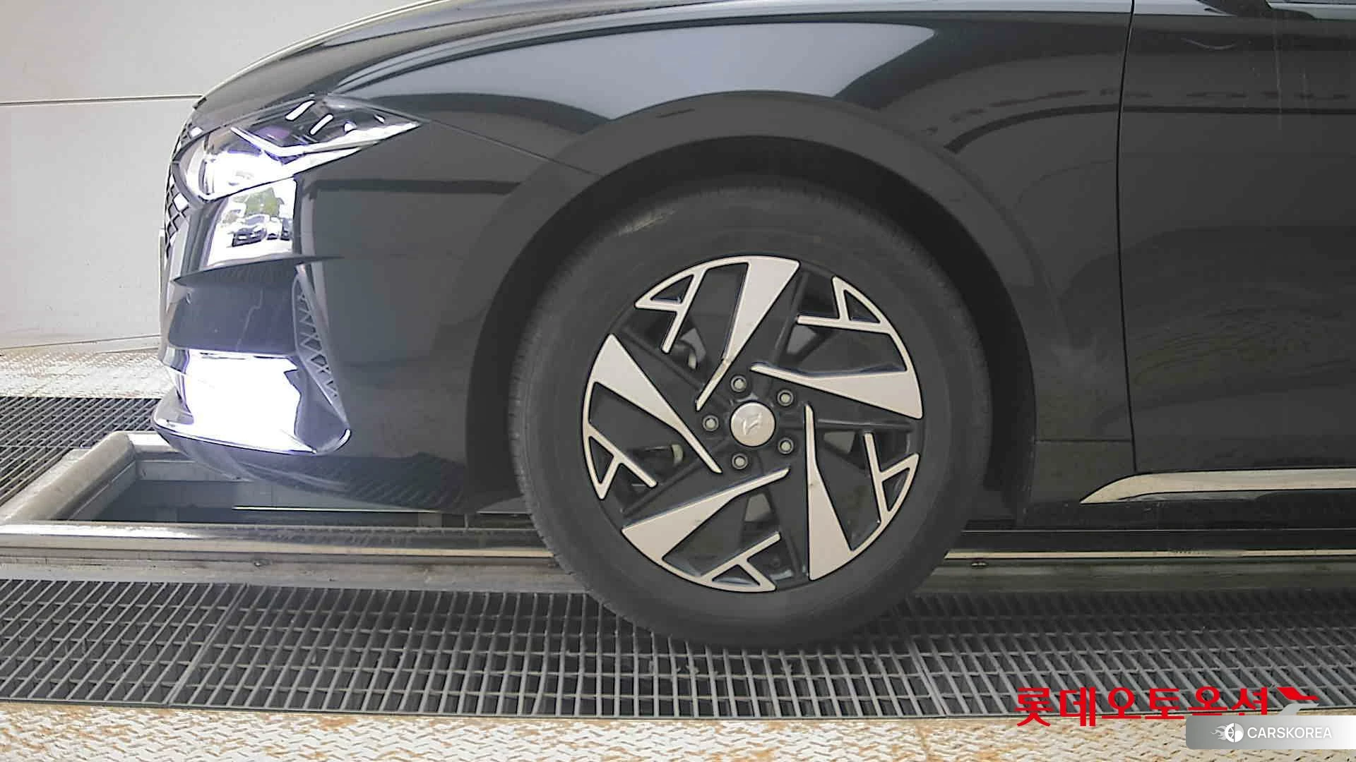 Hyundai Grandeur Hybrid id 4289505 из Кореи 13
