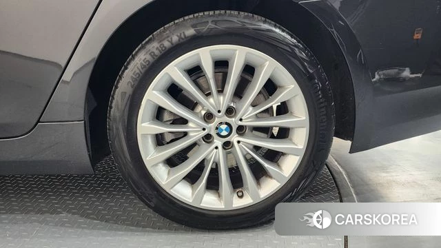 BMW 5 Series (G30) id 4195500 из Кореи 13