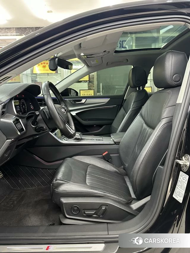 Audi A6L id 4272665 из Китая 13