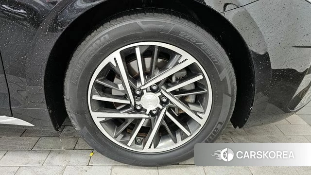 Hyundai The New Grandeur IG id 4384223 из Кореи 13