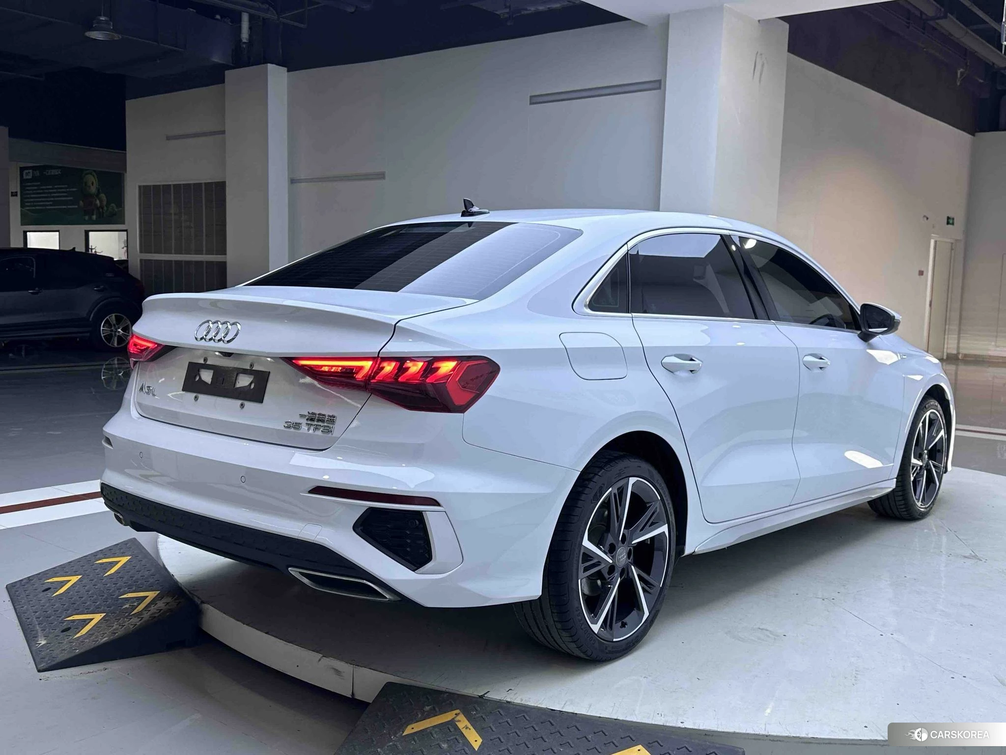 Audi A3 id 4512602 из Китая 13