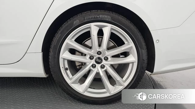 Audi A7 (4K) id 4524258 из Кореи 13