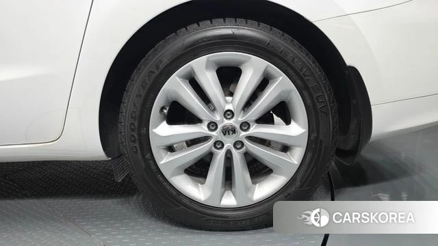 Kia All New Carnival id 4882750 из Кореи 13