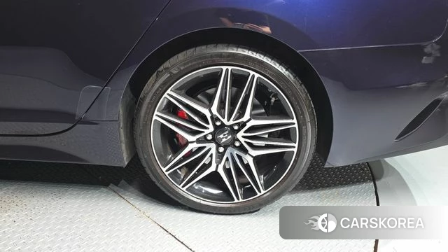 Kia Stinger Meister id 4769886 из Кореи 13