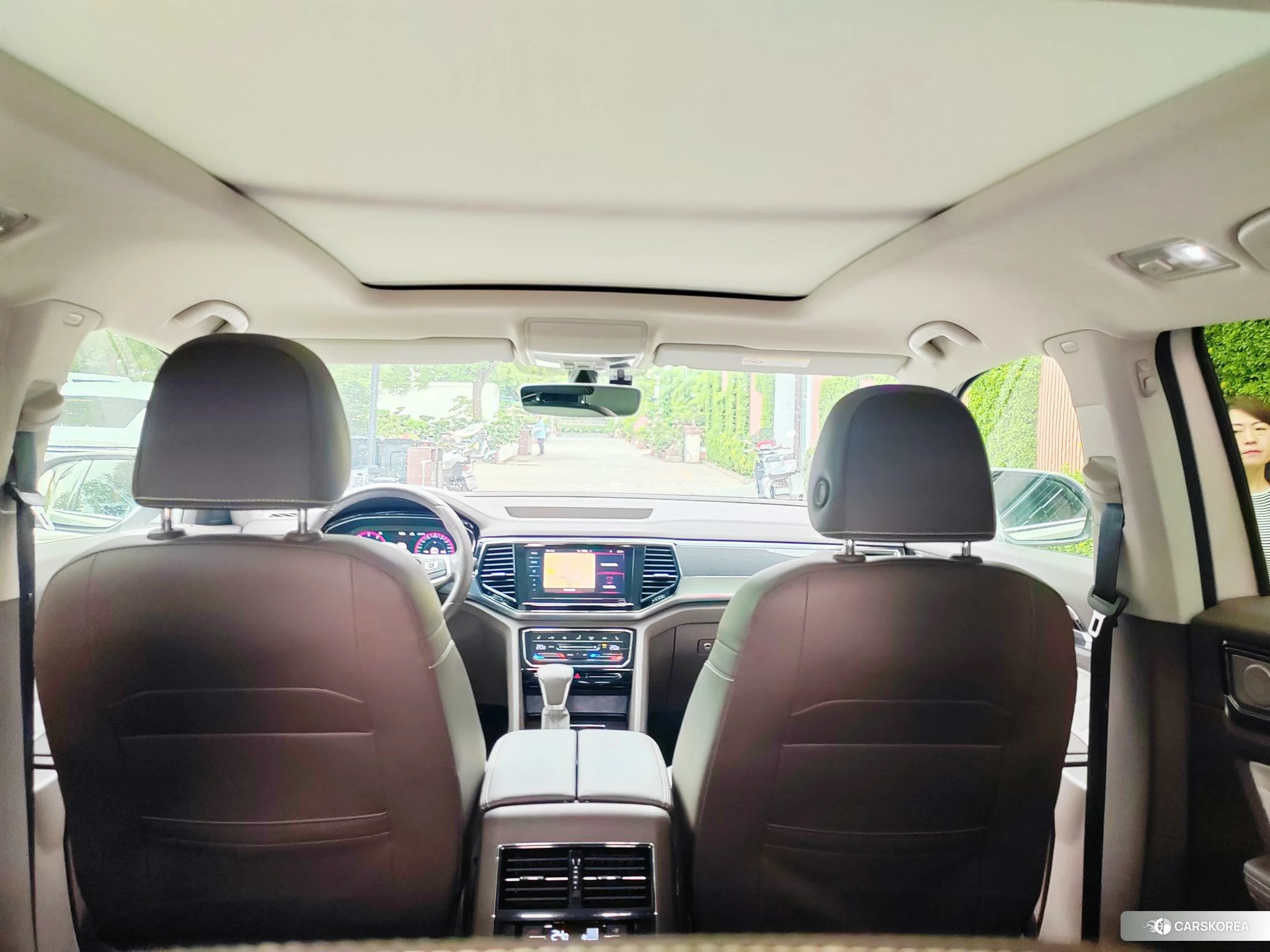 Volkswagen Tourang id 4461691 из Китая 13