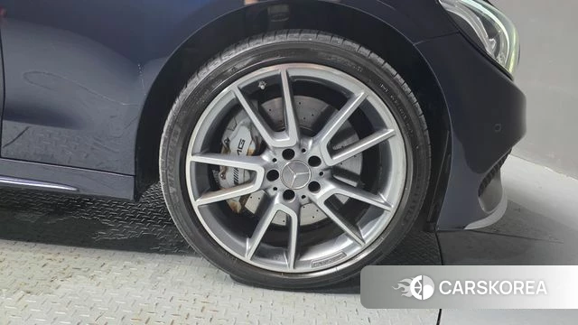 Mercedes-Benz C-Class W205 id 4596258 из Кореи 13