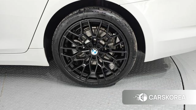 BMW 5 Series (G30) id 4543041 из Кореи 13