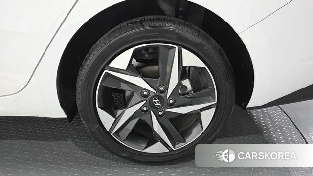 Hyundai Avante (CN7) id 4250148 из Кореи 13