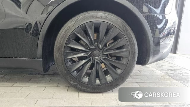 Tesla Model Y id 4612680 из Кореи 13