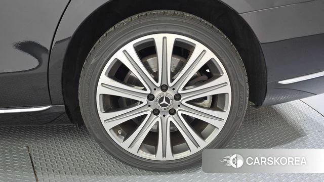 Mercedes-Benz E-Class W213 id 4403701 из Кореи 13