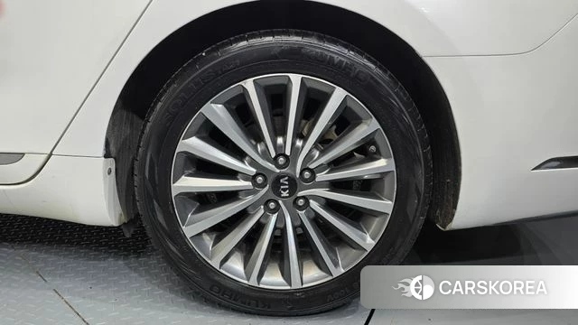Kia Come New K7 id 4325956 из Кореи 13
