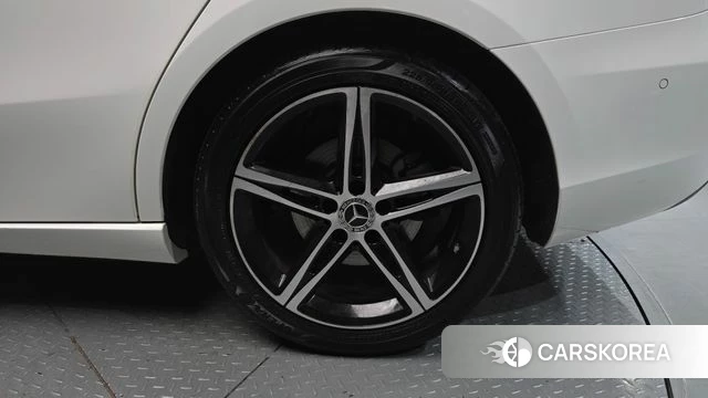 Mercedes-Benz A-Class W177 id 4446755 из Кореи 13