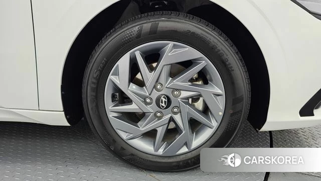Hyundai The New Avante Hybrid (CN7) id 4280418 из Кореи 13