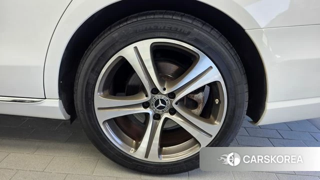 Mercedes-Benz E-Class W213 id 4765218 из Кореи 13