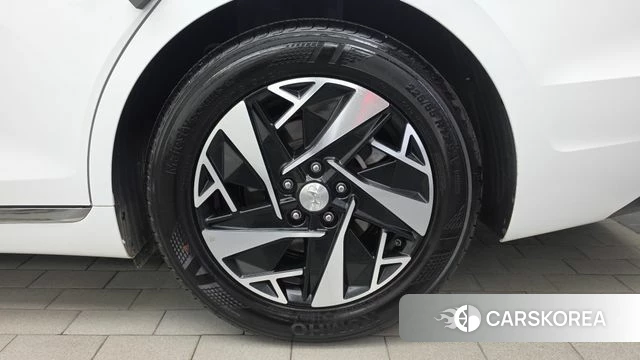Hyundai The New Grandeur IG Hybrid id 4745770 из Кореи 13