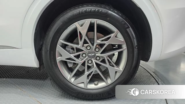 Genesis GV70 id 4427650 из Кореи 13