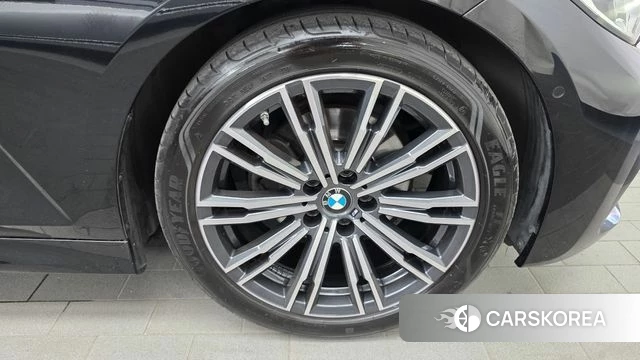 BMW 3 Series (G20) id 4624721 из Кореи 13