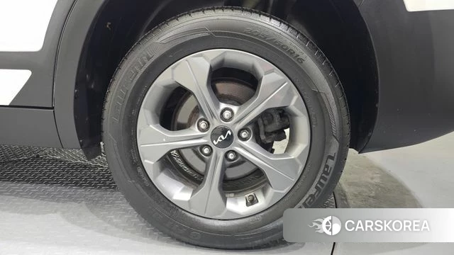 Kia Seltos id 4592429 из Кореи 13