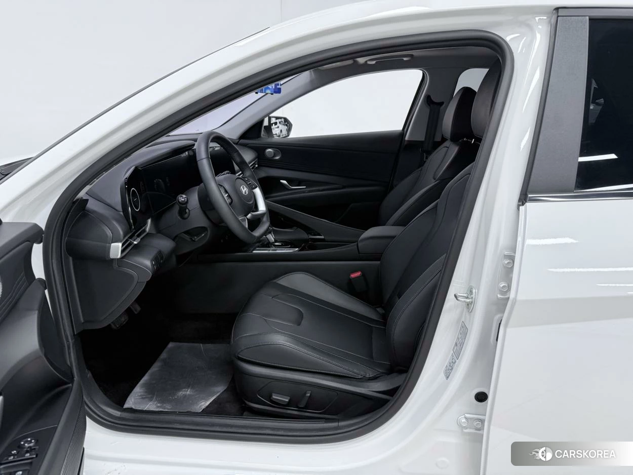 Hyundai Elantra id 4455275 из Китая 13