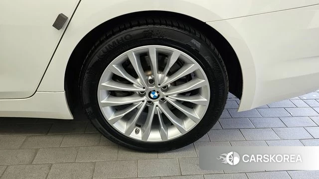 BMW 5 Series (G30) id 4390363 из Кореи 13