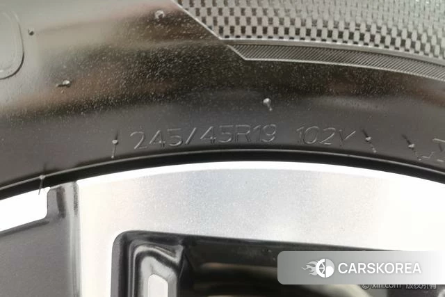 BMW iX1 id 4306996 из Китая 13