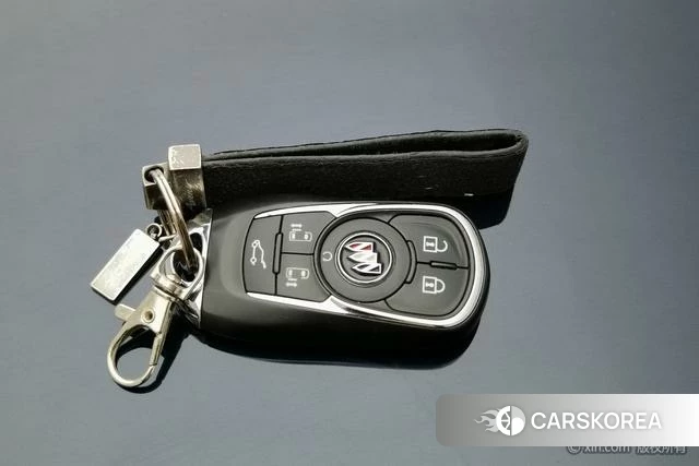 Buick GL8 id 4210663 из Китая 13