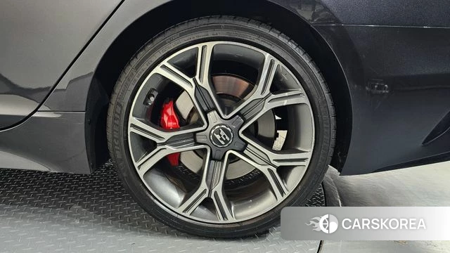 Kia Stinger id 4345667 из Кореи 13