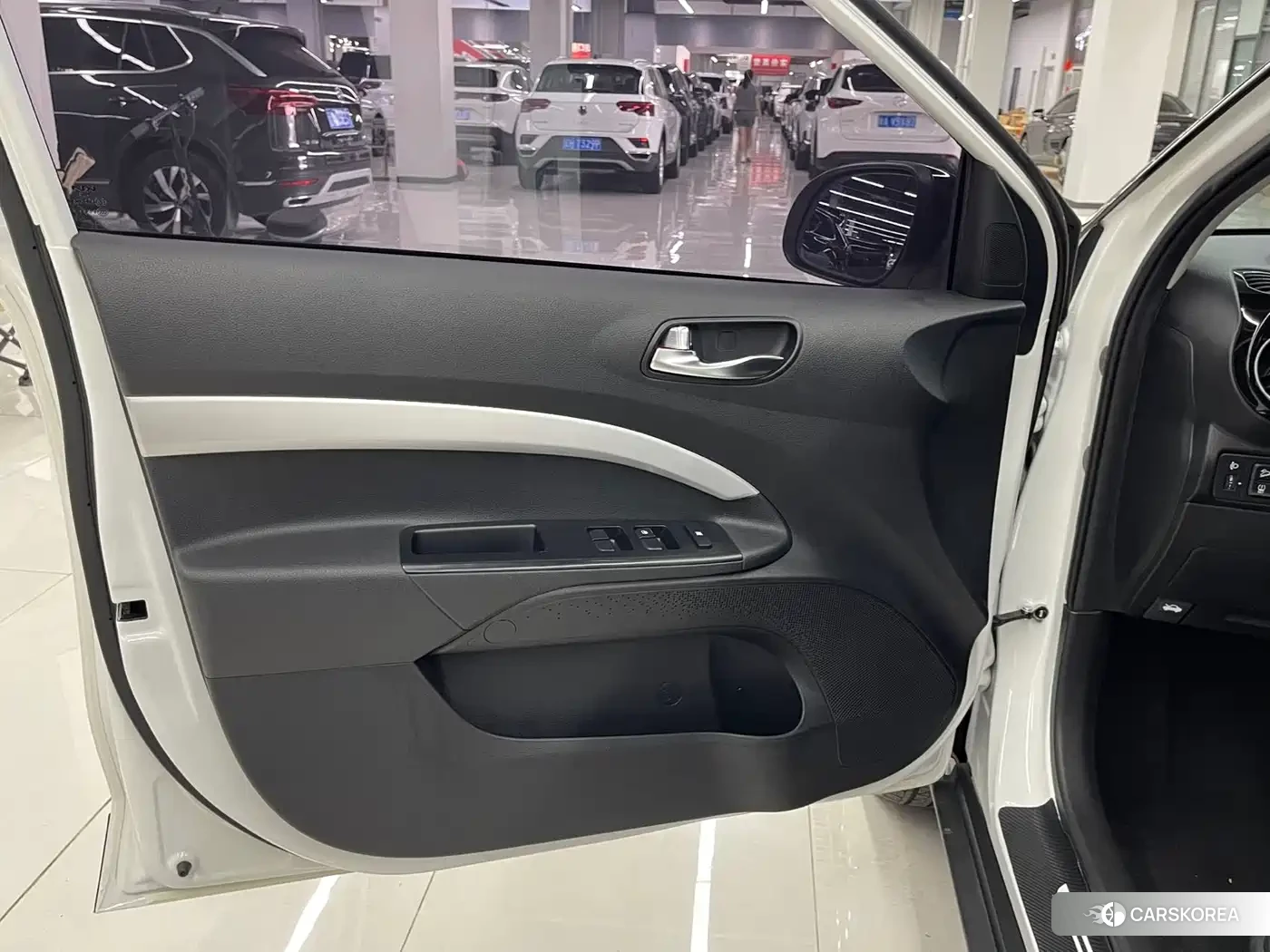 Kia KX1 id 4539221 из Китая 13
