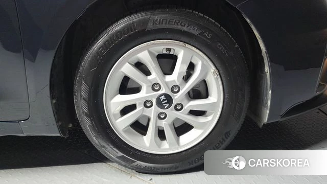 Kia Come New K3 id 4708550 из Кореи 13