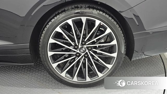 Hyundai Grandeur (GN7) id 4622901 из Кореи 13