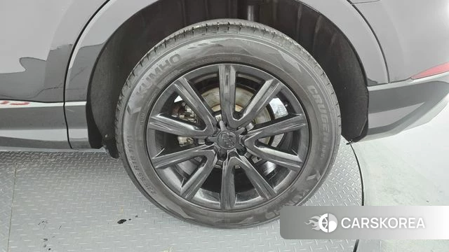Audi Q3 (F3) id 4708035 из Кореи 13
