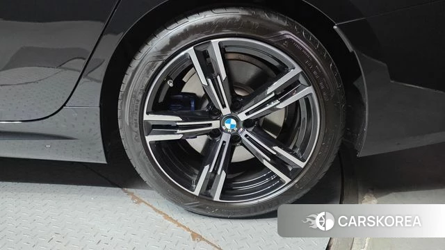 BMW 3 Series (G20) id 4669810 из Кореи 13