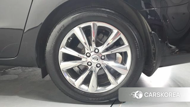 Kia The New Carnival id 4900123 из Кореи 13